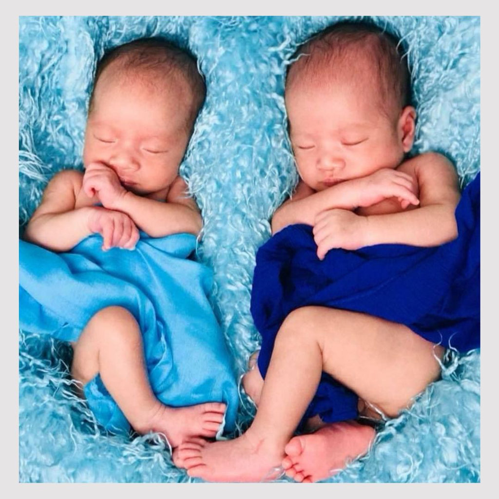 Can I tandem breastfeed my twins?