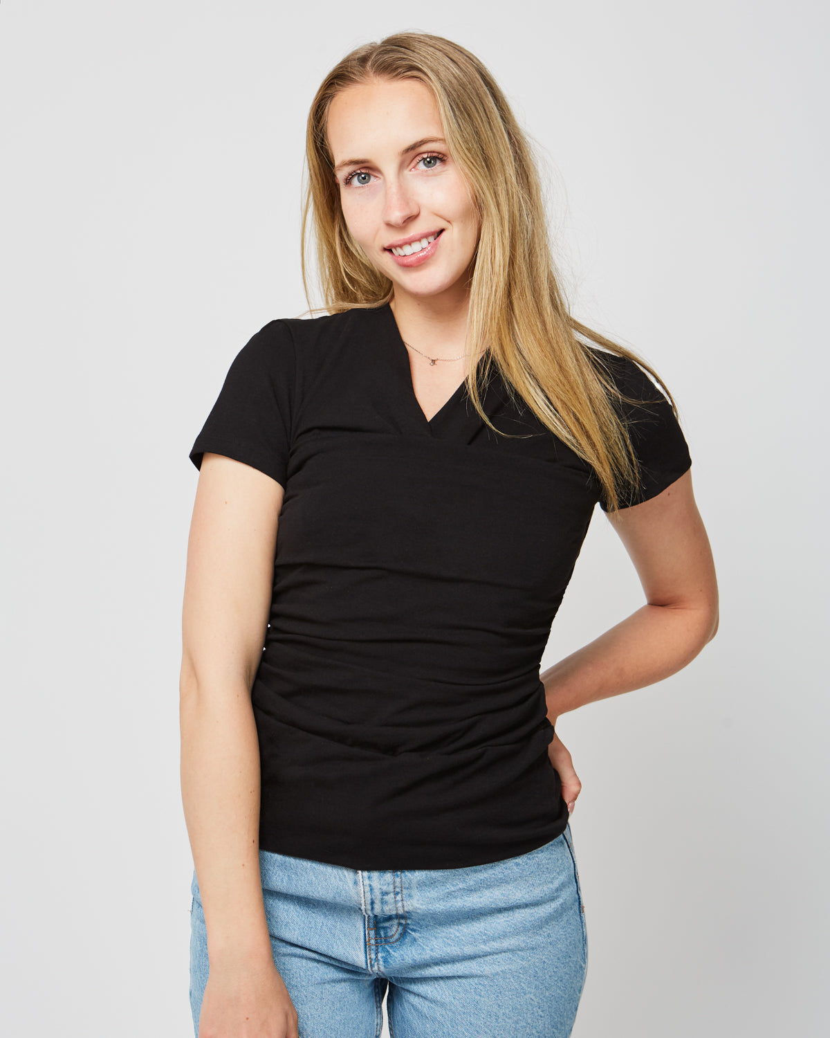 Skin-to-Skin Kangaroo T-Shirt by VIJA Design